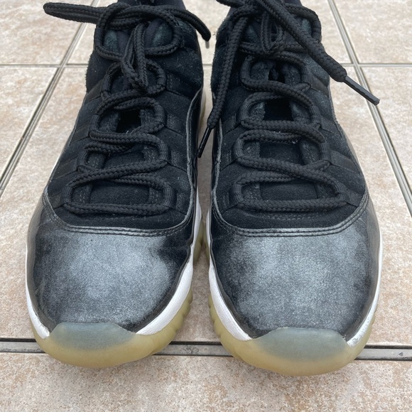 Air Jordan 11 Retro Low \'Barons\' 528895-010 main image 13